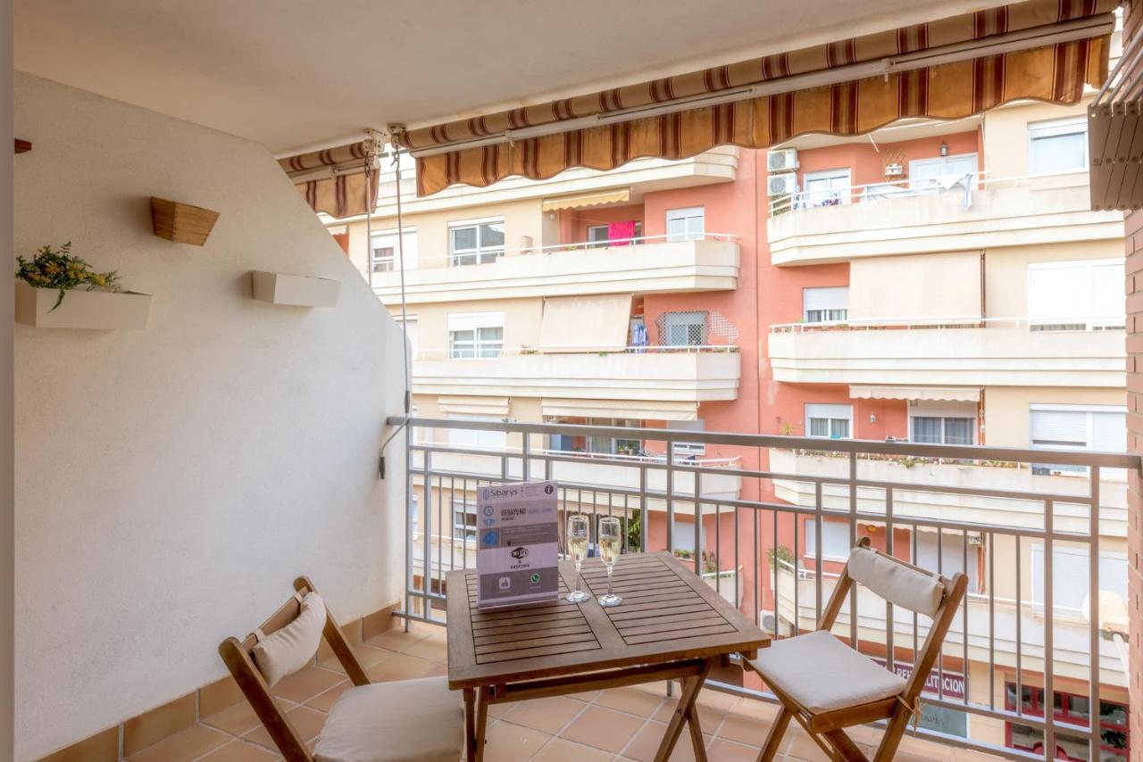 Apartamento Centrico Sibarys- 2 Dormitorios 네르하 외부 사진