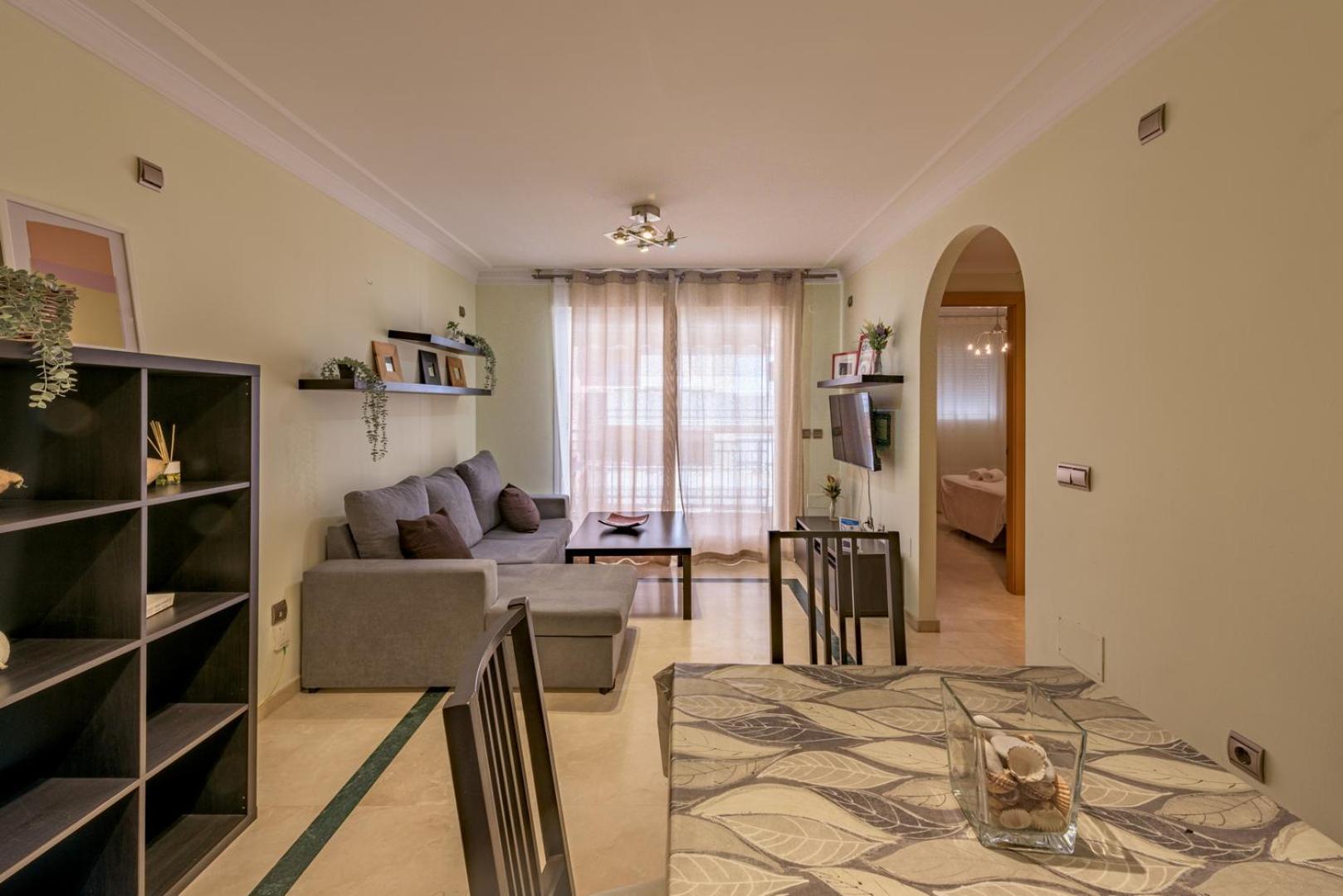 Apartamento Centrico Sibarys- 2 Dormitorios 네르하 외부 사진